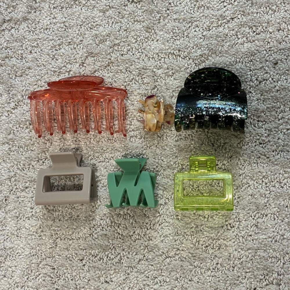 EUC Set of Colorful Hair Claw Clips